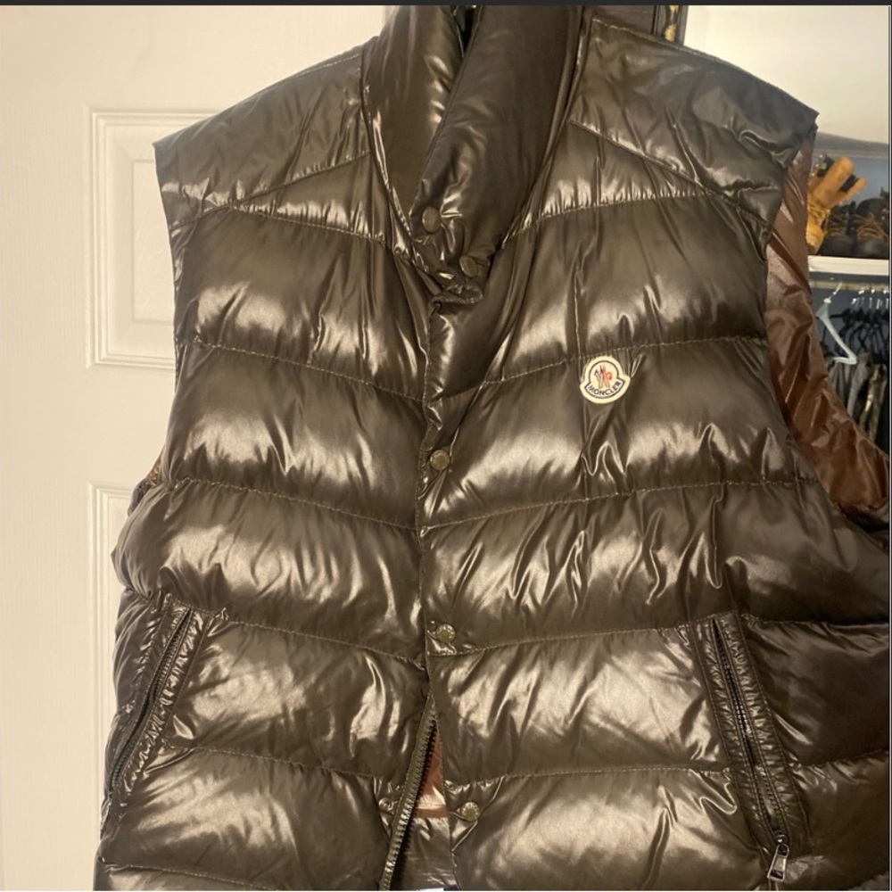 Moncler Tibb down vest